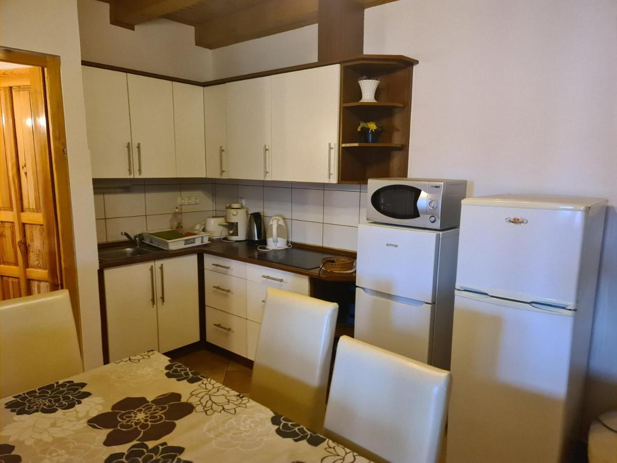 Mediterran Apartman Es Vendeghaz Гайдусобосло Екстер'єр фото