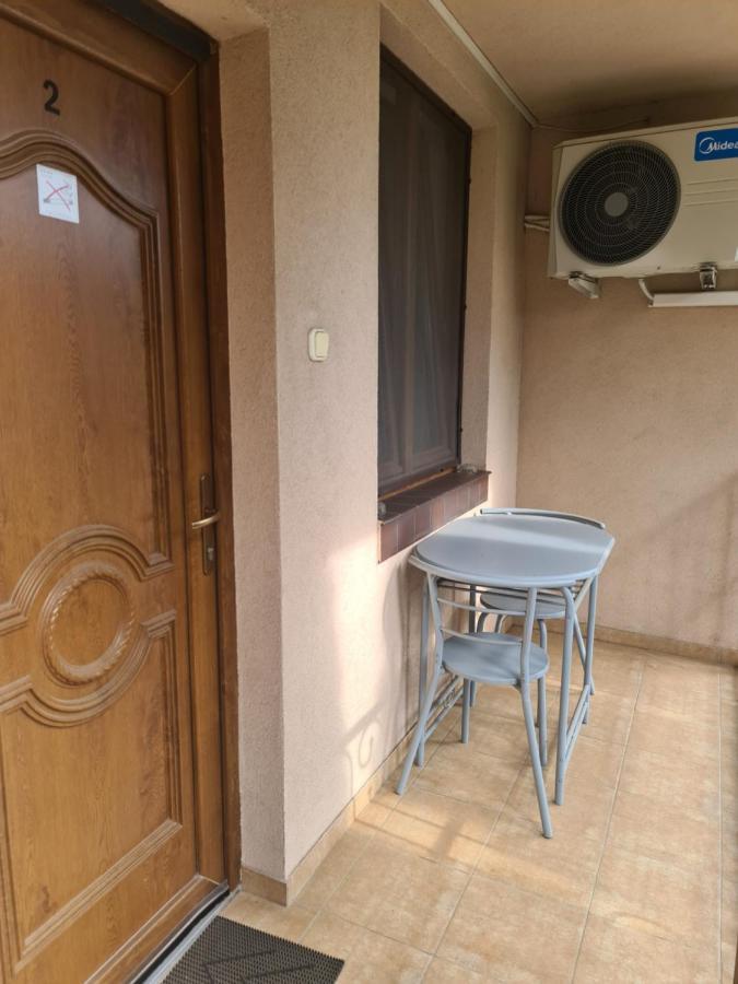 Mediterran Apartman Es Vendeghaz Гайдусобосло Екстер'єр фото