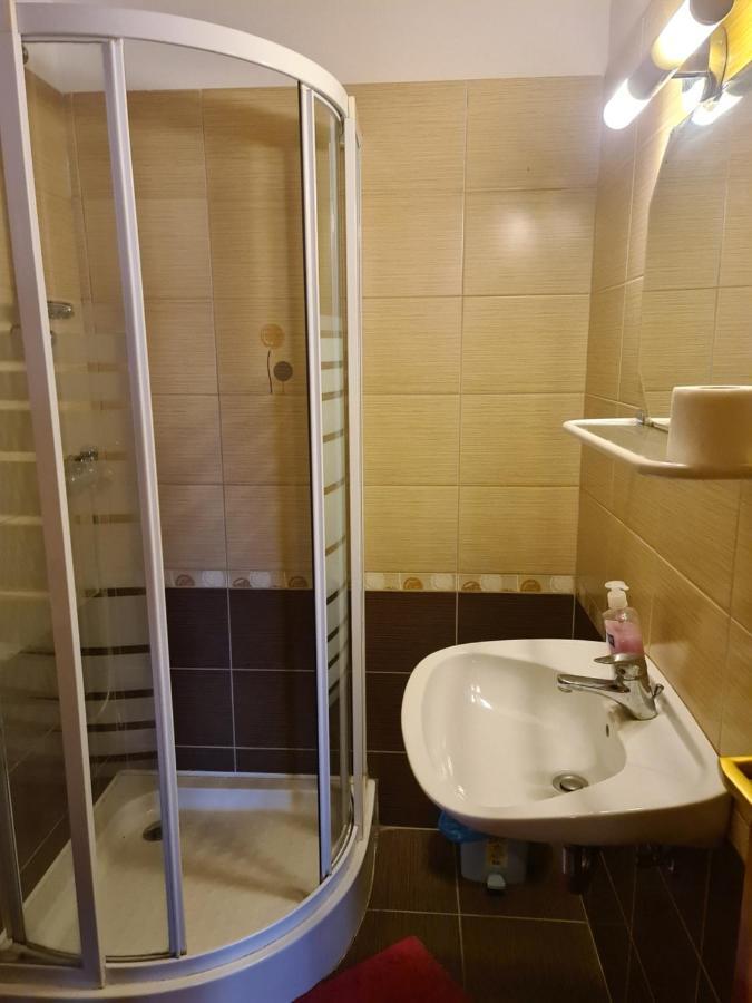 Mediterran Apartman Es Vendeghaz Гайдусобосло Екстер'єр фото